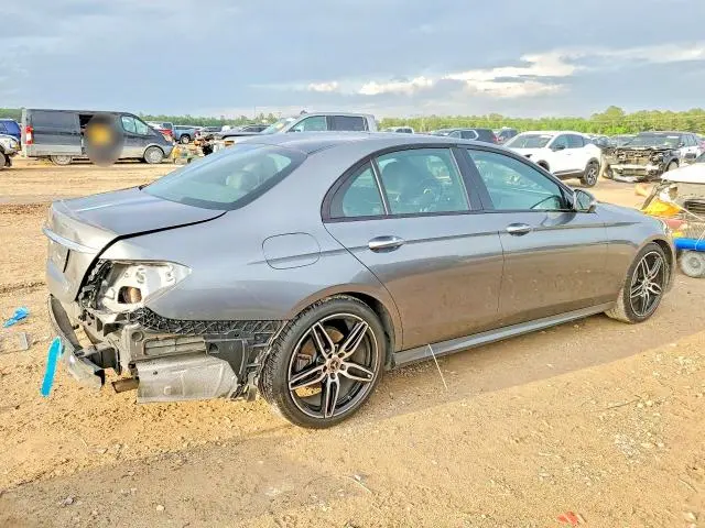 2019 MERCEDES-BENZ E 300  