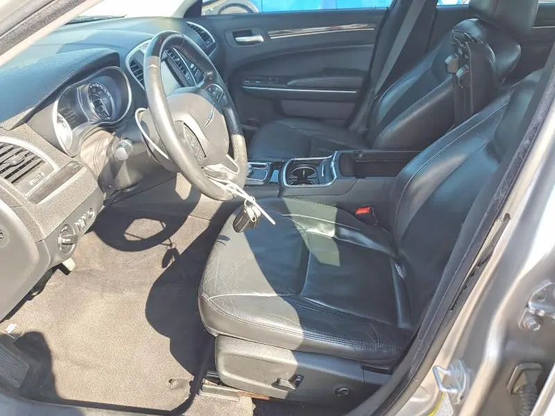 2015 CHRYSLER 300 LIMITED  