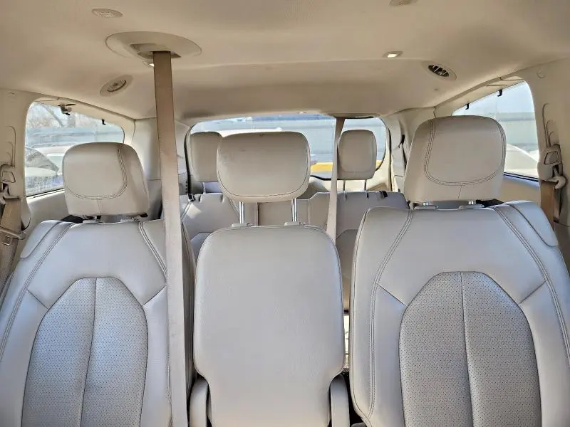 2017 CHRYSLER PACIFICA TOURING L PLUS  