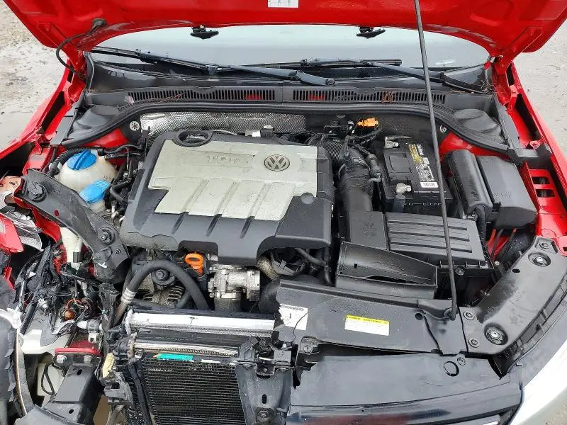2013 VOLKSWAGEN JETTA TDI  