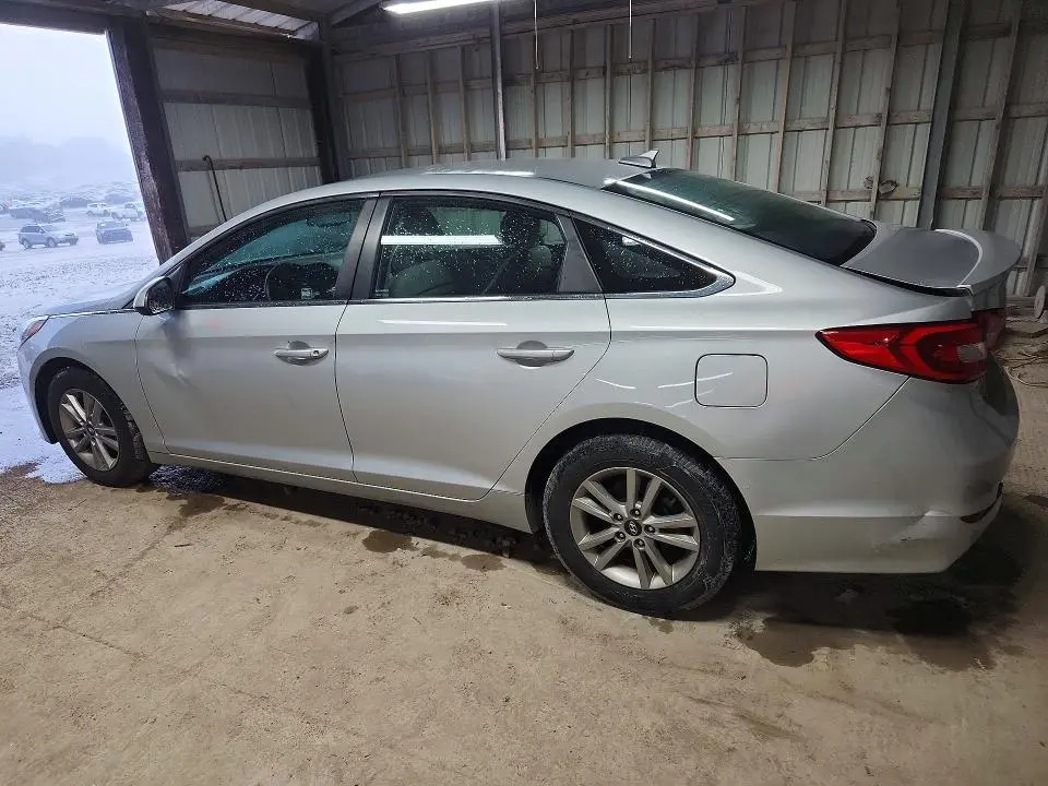 2016 HYUNDAI SONATA SE  