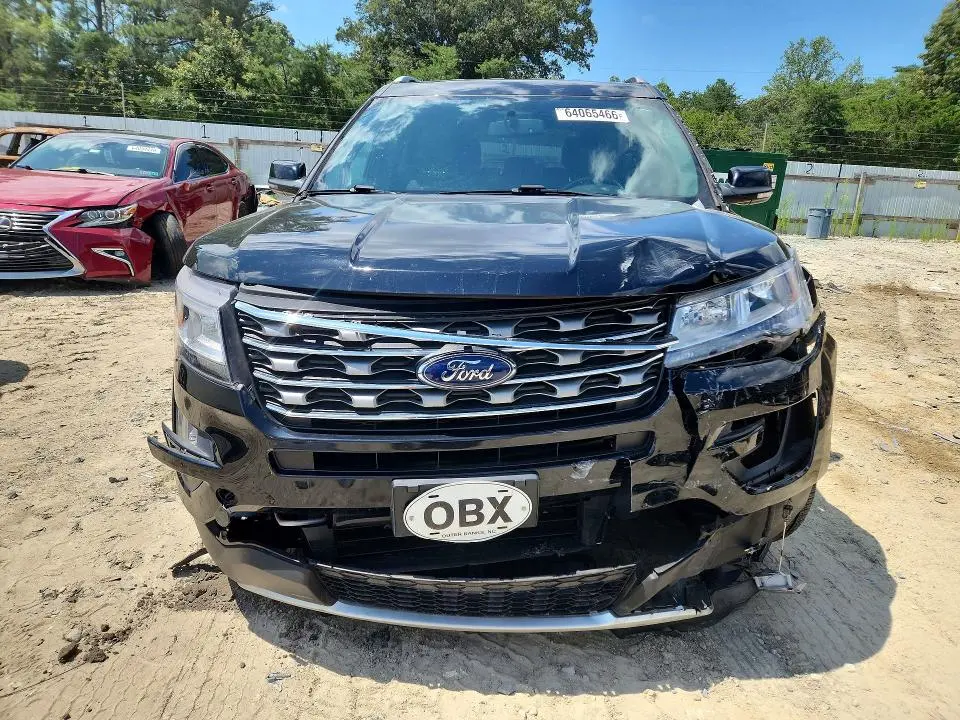 2017 FORD EXPLORER XLT  