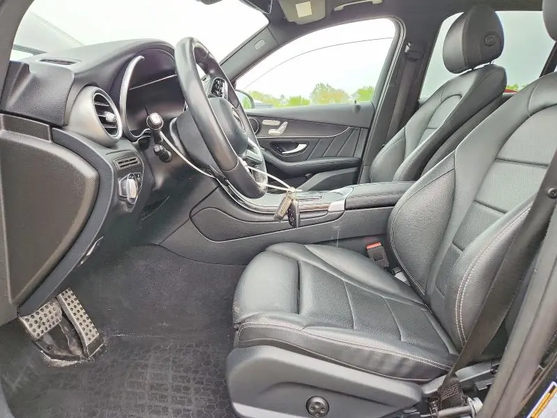 2022 MERCEDES-BENZ GLC 300 4MATIC  