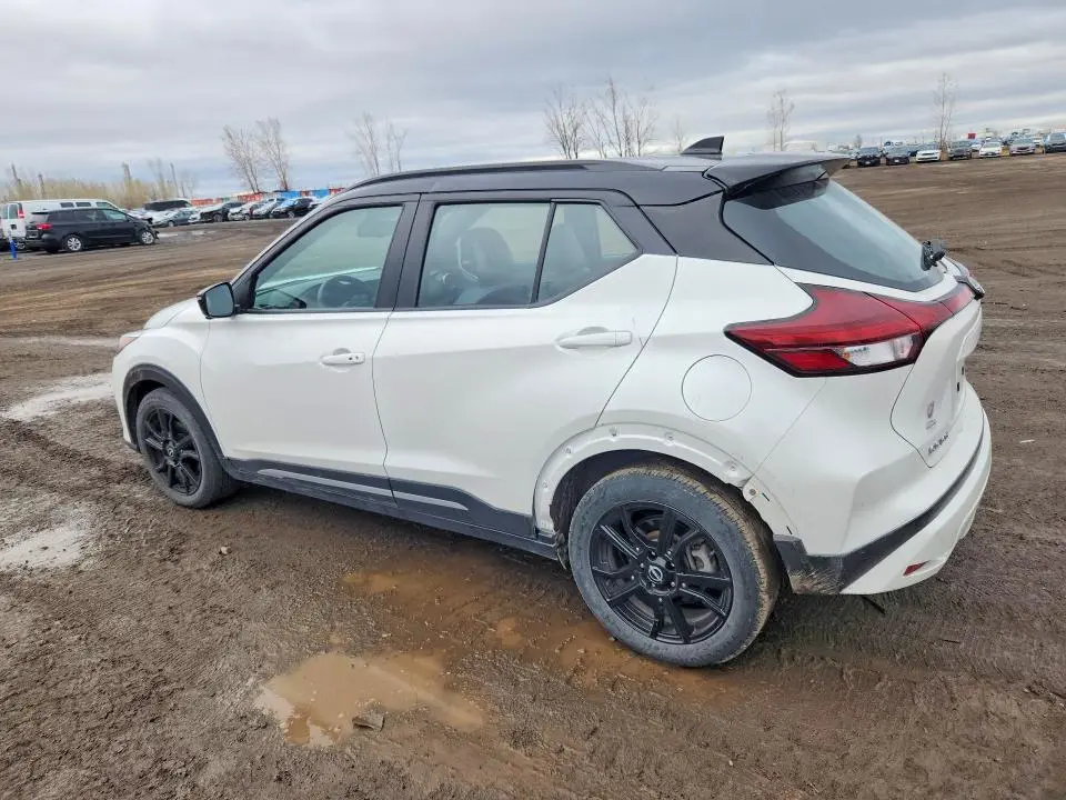 2023 NISSAN KICKS SR  