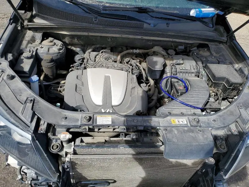 2013 KIA SORENTO LX  