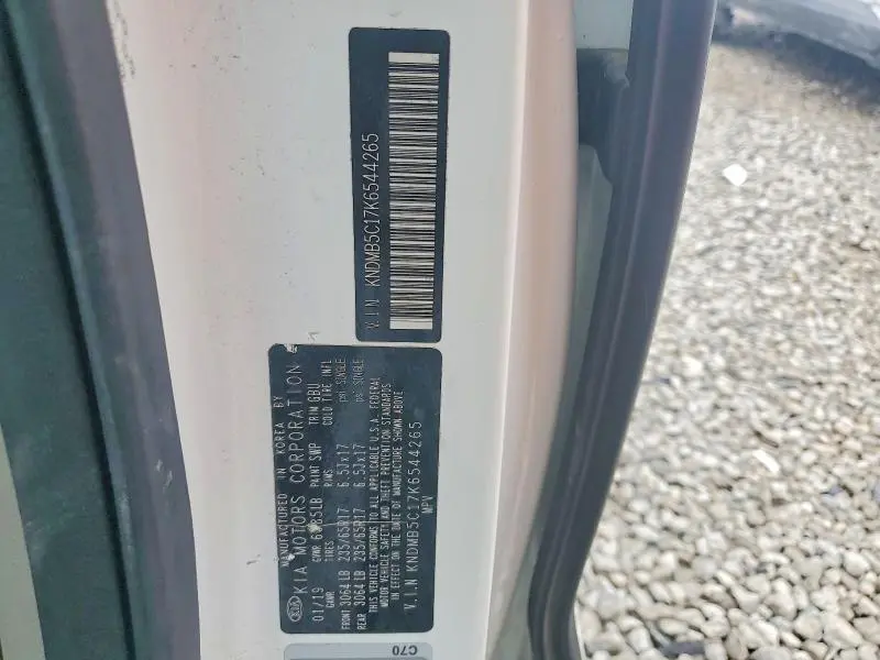 2019 KIA SEDONA LX  