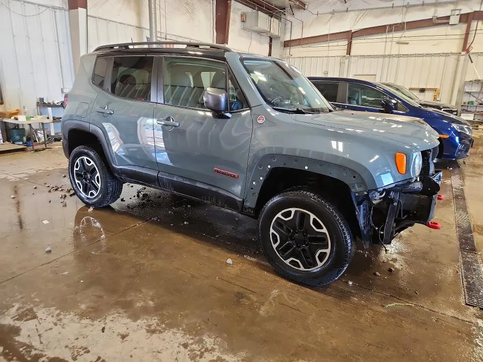 2016 JEEP RENEGADE TRAILHAWK  