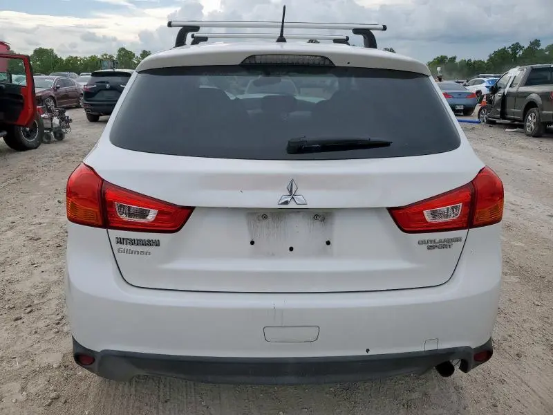2016 MITSUBISHI OUTLANDER SPORT ES  