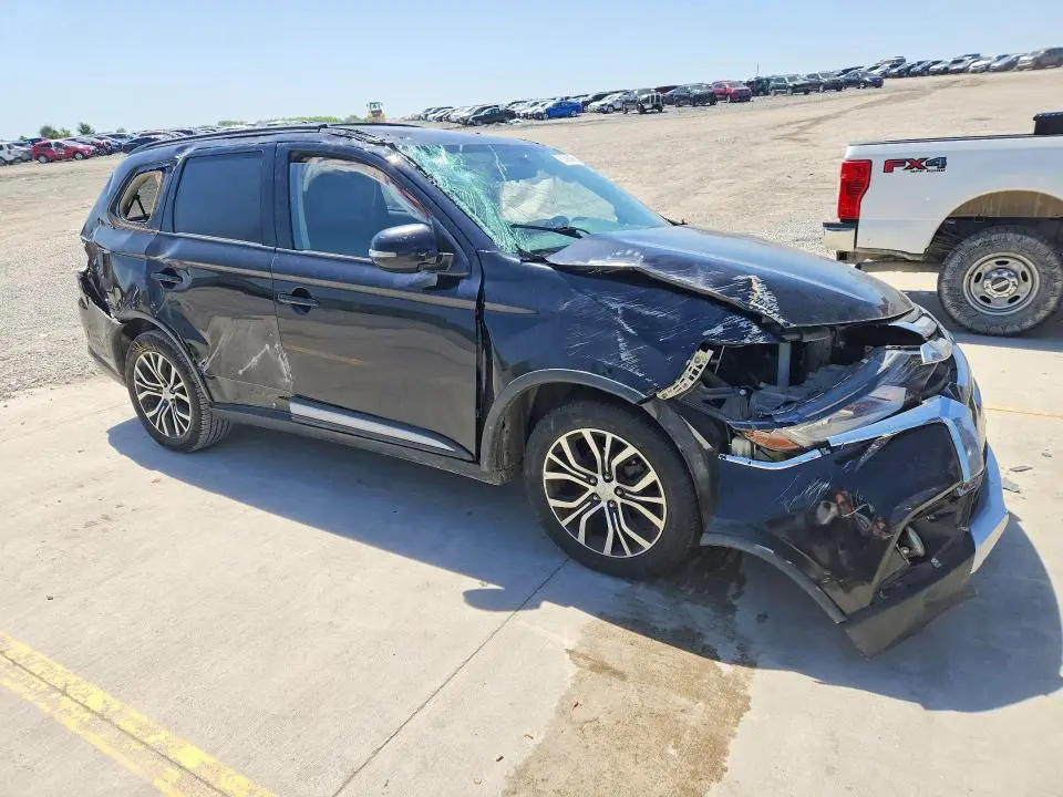 2016 MITSUBISHI OUTLANDER SE  
