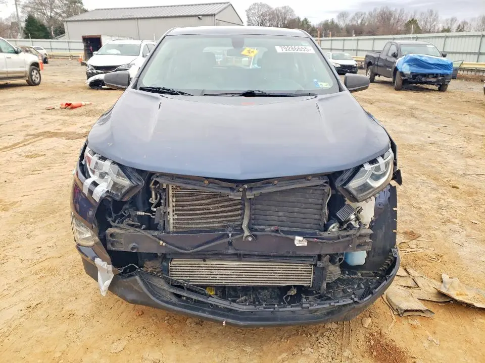 2018 CHEVROLET EQUINOX LS  