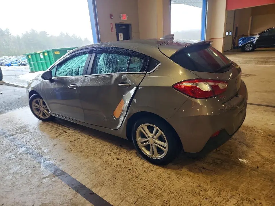 2017 CHEVROLET CRUZE LT  