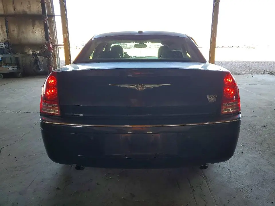 2010 CHRYSLER 300C   