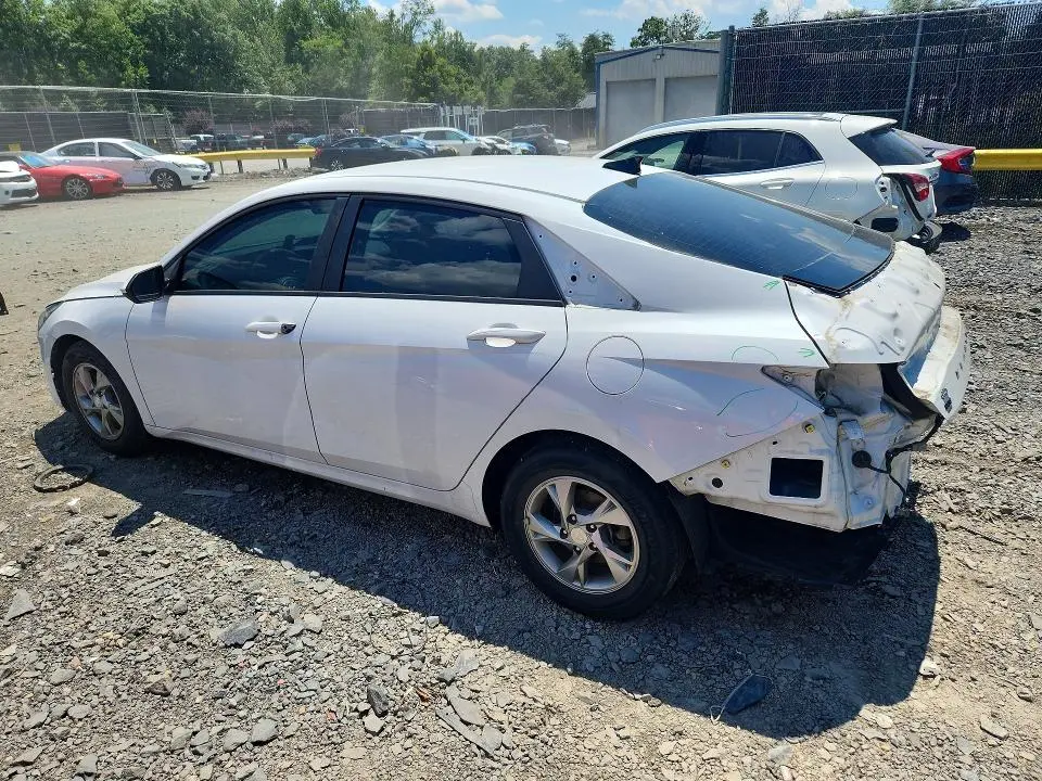 2021 HYUNDAI ELANTRA SE  