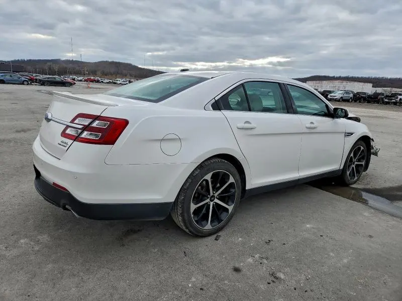 2016 FORD TAURUS SEL  