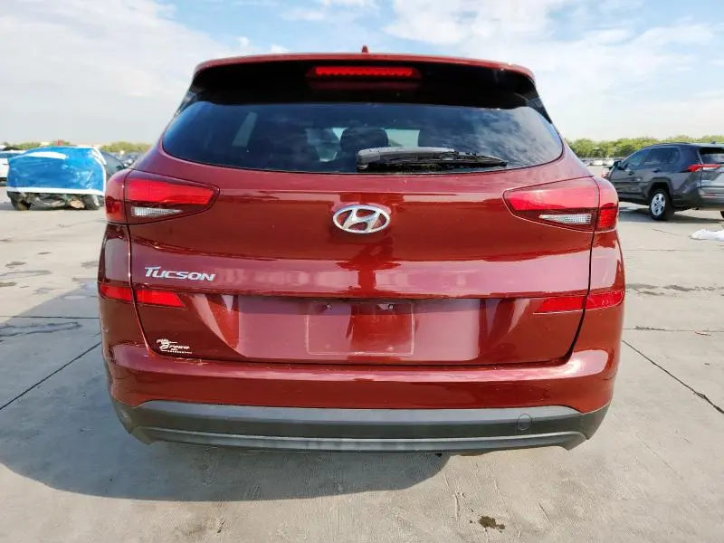 2019 HYUNDAI TUCSON SE  