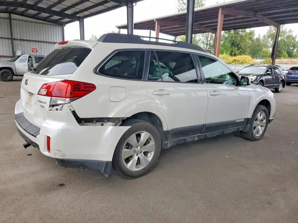 2012 SUBARU OUTBACK 3.6R PREMIUM  