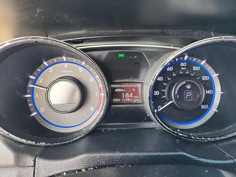 2013 HYUNDAI SONATA SE  