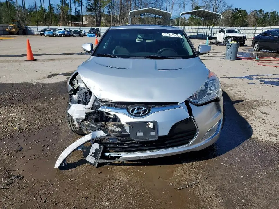 2013 HYUNDAI VELOSTER   
