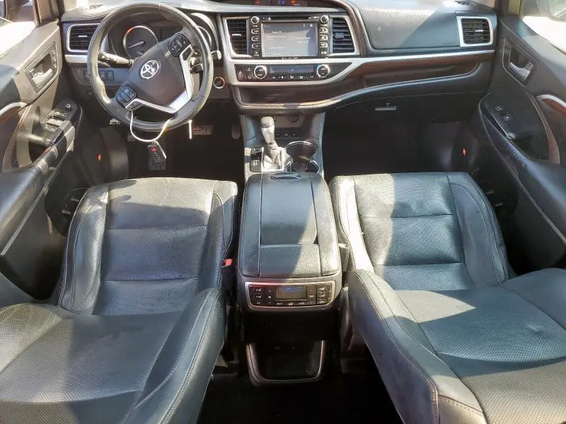 2016 TOYOTA HIGHLANDER LIMITED  