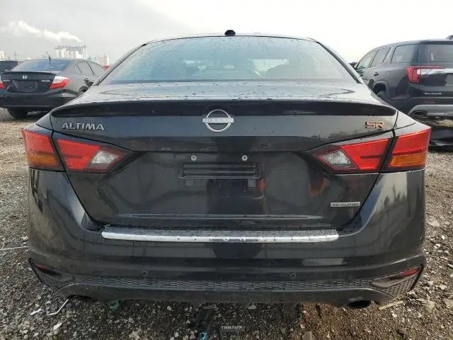 2023 NISSAN ALTIMA SR  