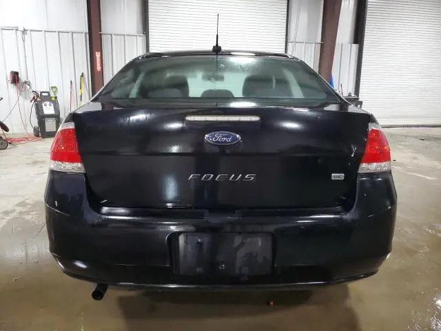 2011 FORD FOCUS SE  