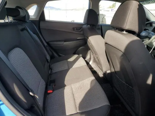 2020 HYUNDAI KONA SE  