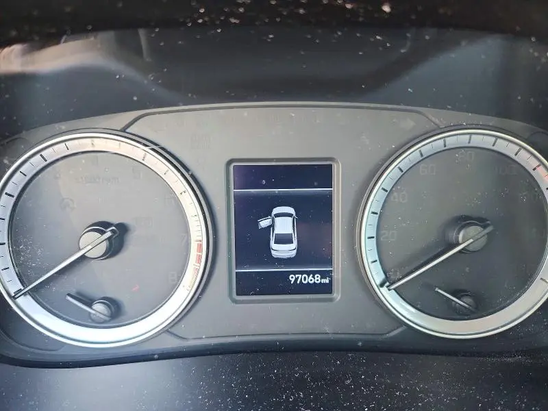 2018 HYUNDAI SONATA SE  