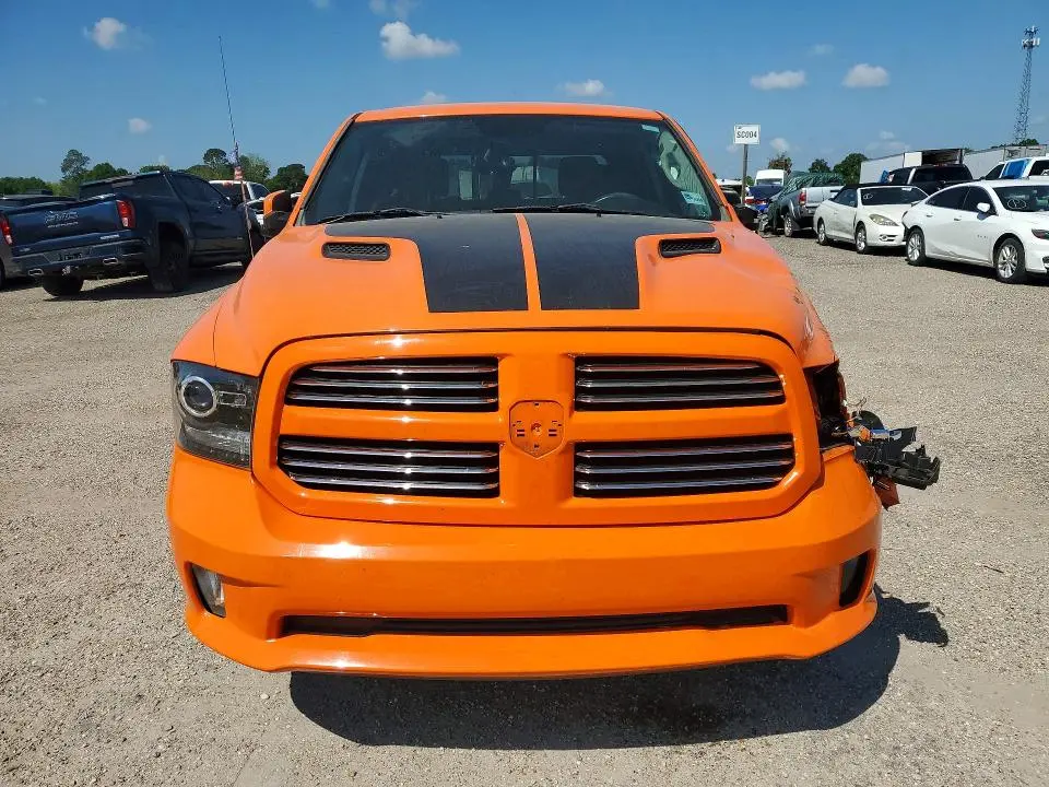 2015 RAM 1500 SPORT  