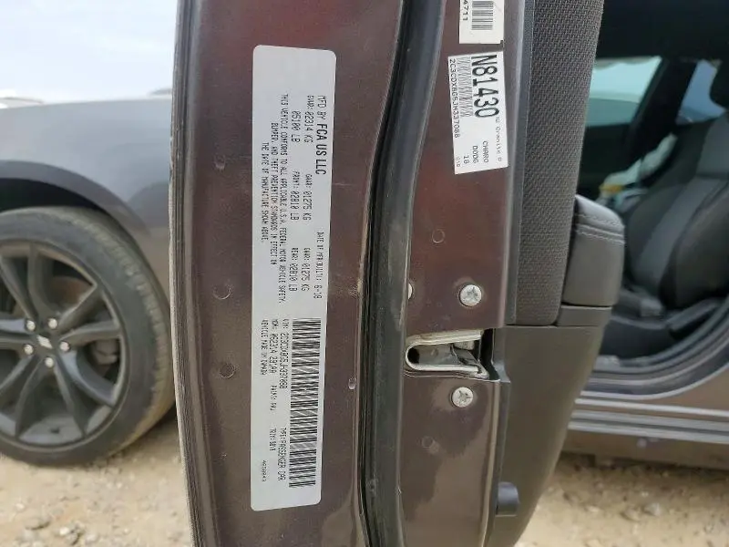 2018 DODGE CHARGER SXT  