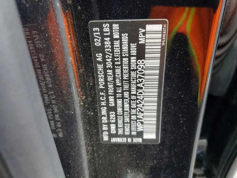 2013 PORSCHE CAYENNE   