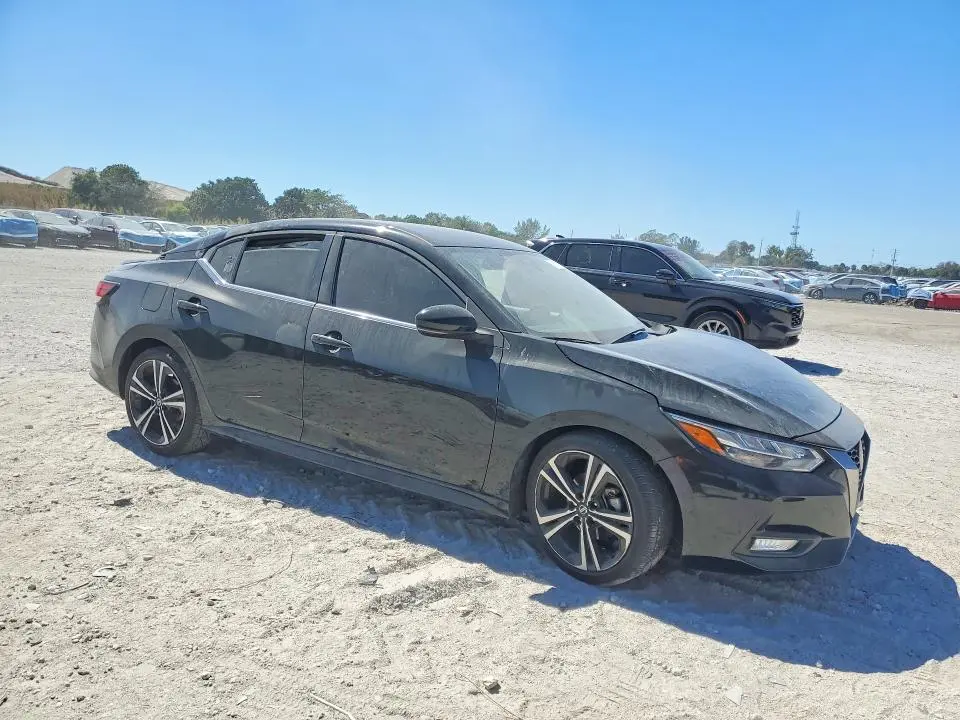 2023 NISSAN SENTRA SR  