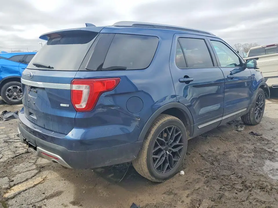 2016 FORD EXPLORER XLT  