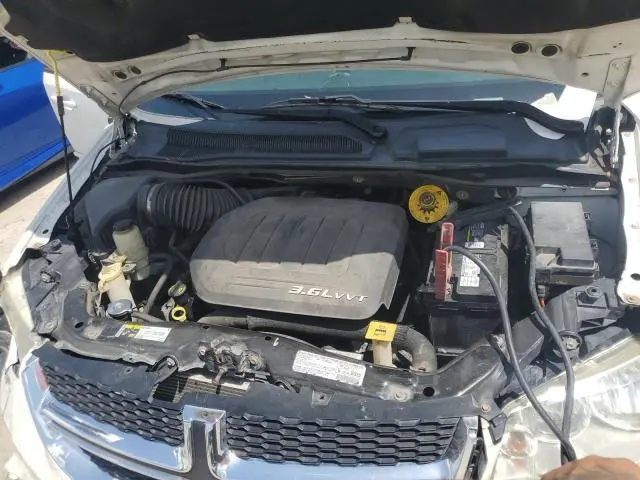 2013 DODGE GRAND CARAVAN SE  