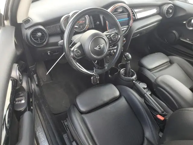 2016 MINI COOPER S