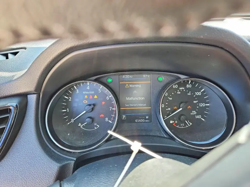 2019 NISSAN ROGUE SV  