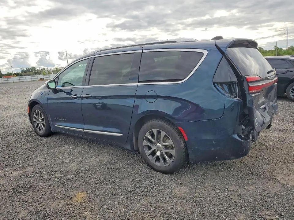 2023 CHRYSLER PACIFICA HYBRID PINNACLE  