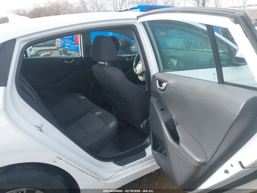 2018 HYUNDAI IONIQ HYBRID BLUE