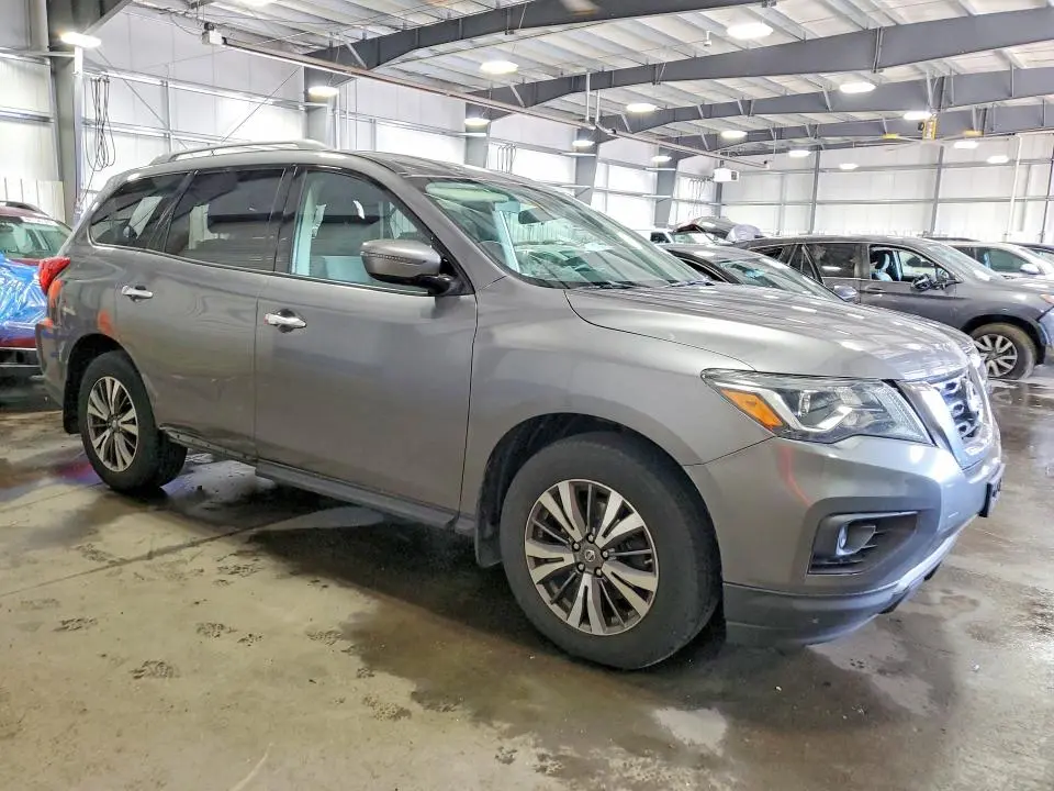 2017 NISSAN PATHFINDER S  