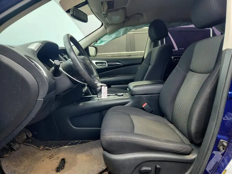 2018 NISSAN PATHFINDER SV  