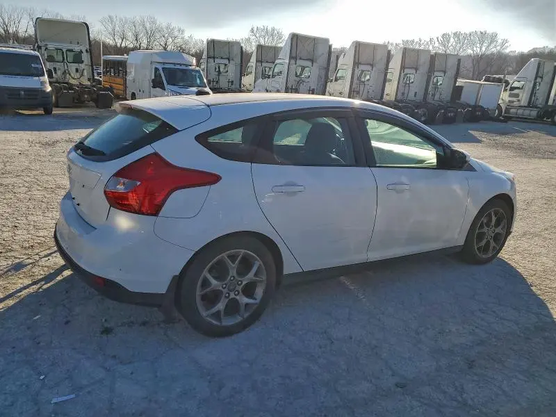 2013 FORD FOCUS SE  