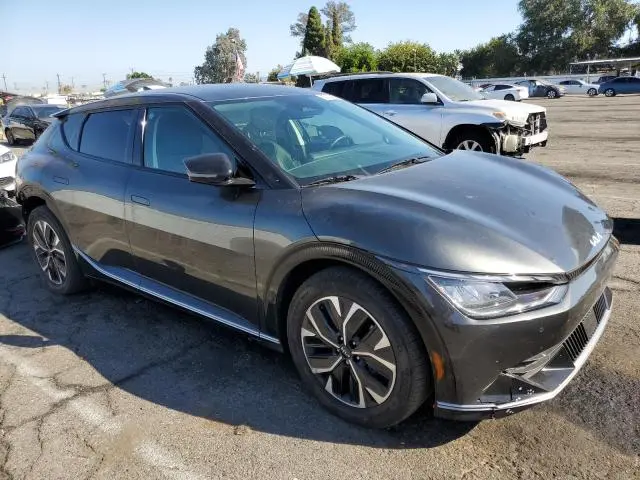2024 KIA EV6 LIGHT  
