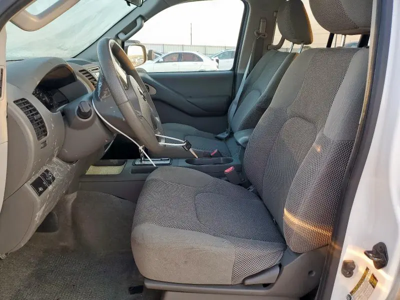 2012 NISSAN FRONTIER S