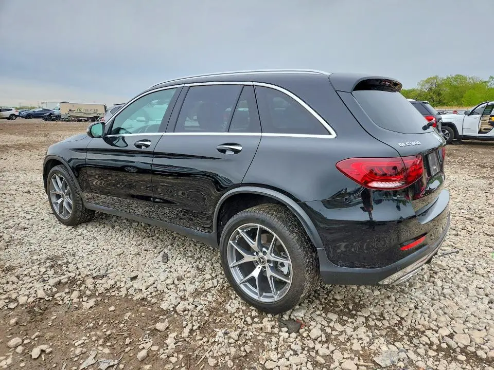 2022 MERCEDES-BENZ GLC 300 4MATIC  