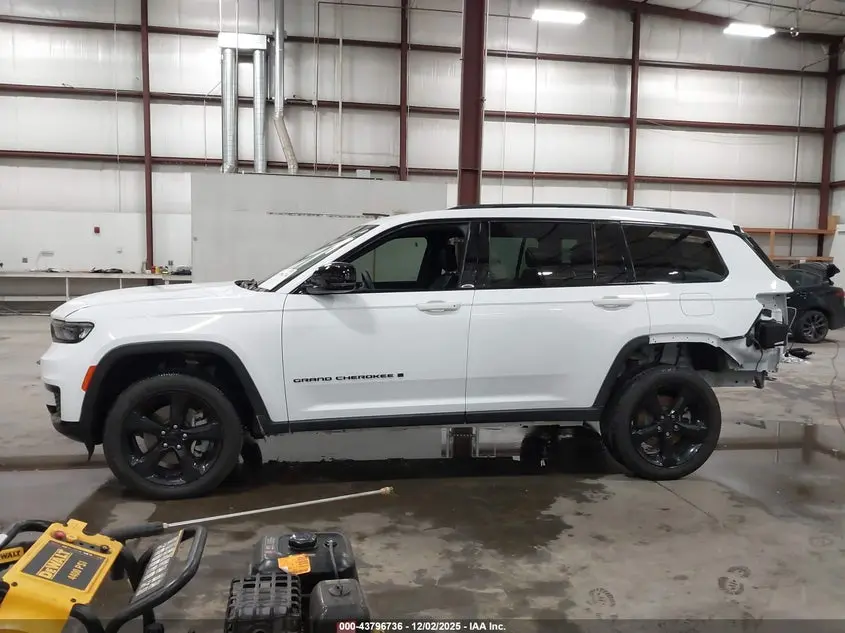 2023 JEEP GRAND CHEROKEE L ALTITUDE 4X4