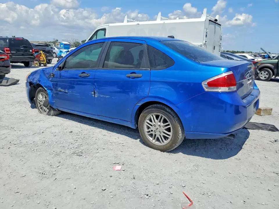 2011 FORD FOCUS S  