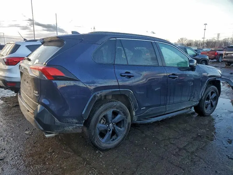 2021 TOYOTA RAV4 XSE  
