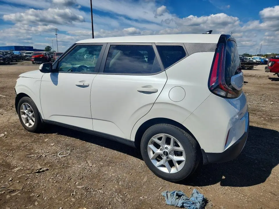2025 KIA SOUL S  
