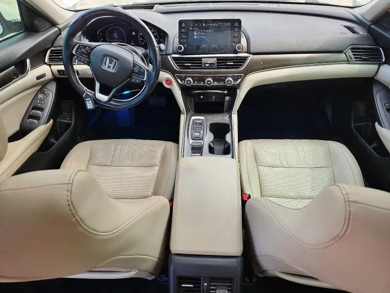 2019 HONDA ACCORD TOURING  