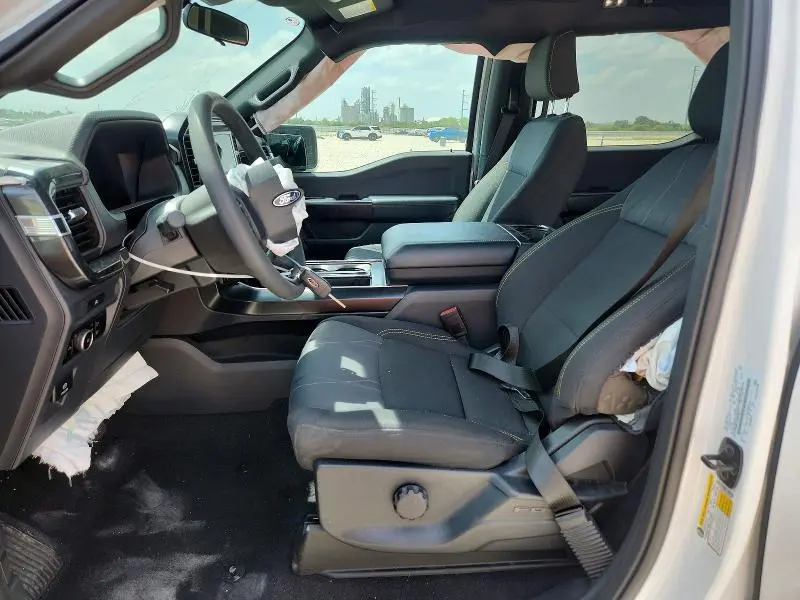 2025 FORD F150 STX  
