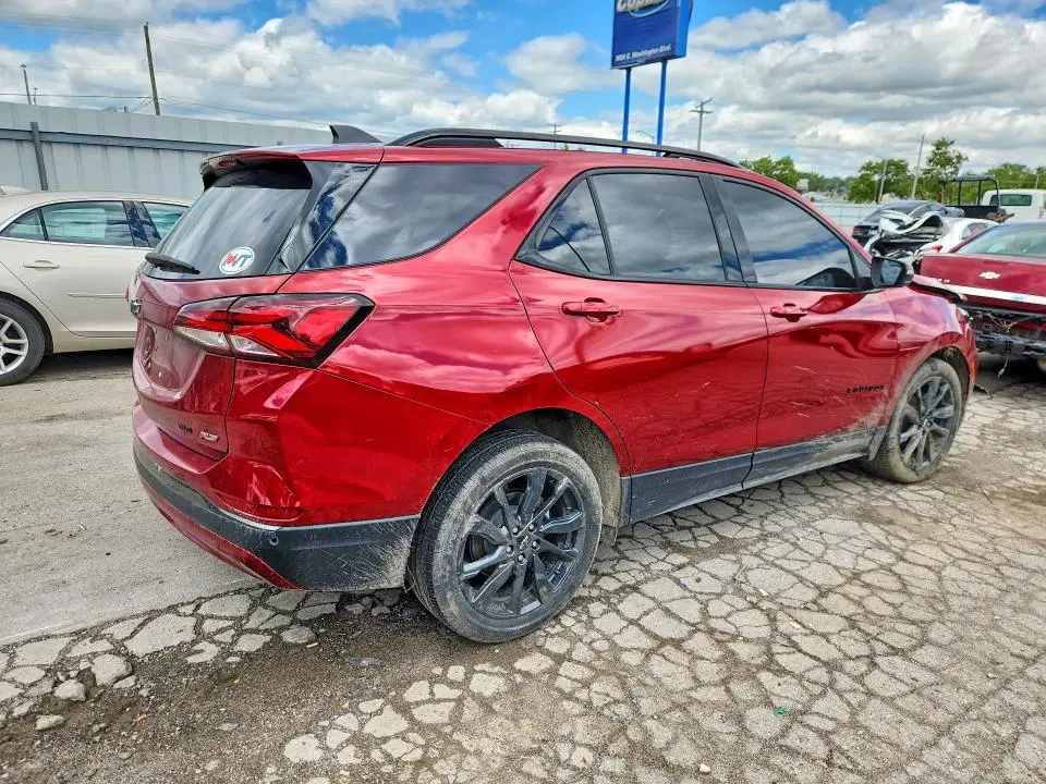 2023 CHEVROLET EQUINOX RS  